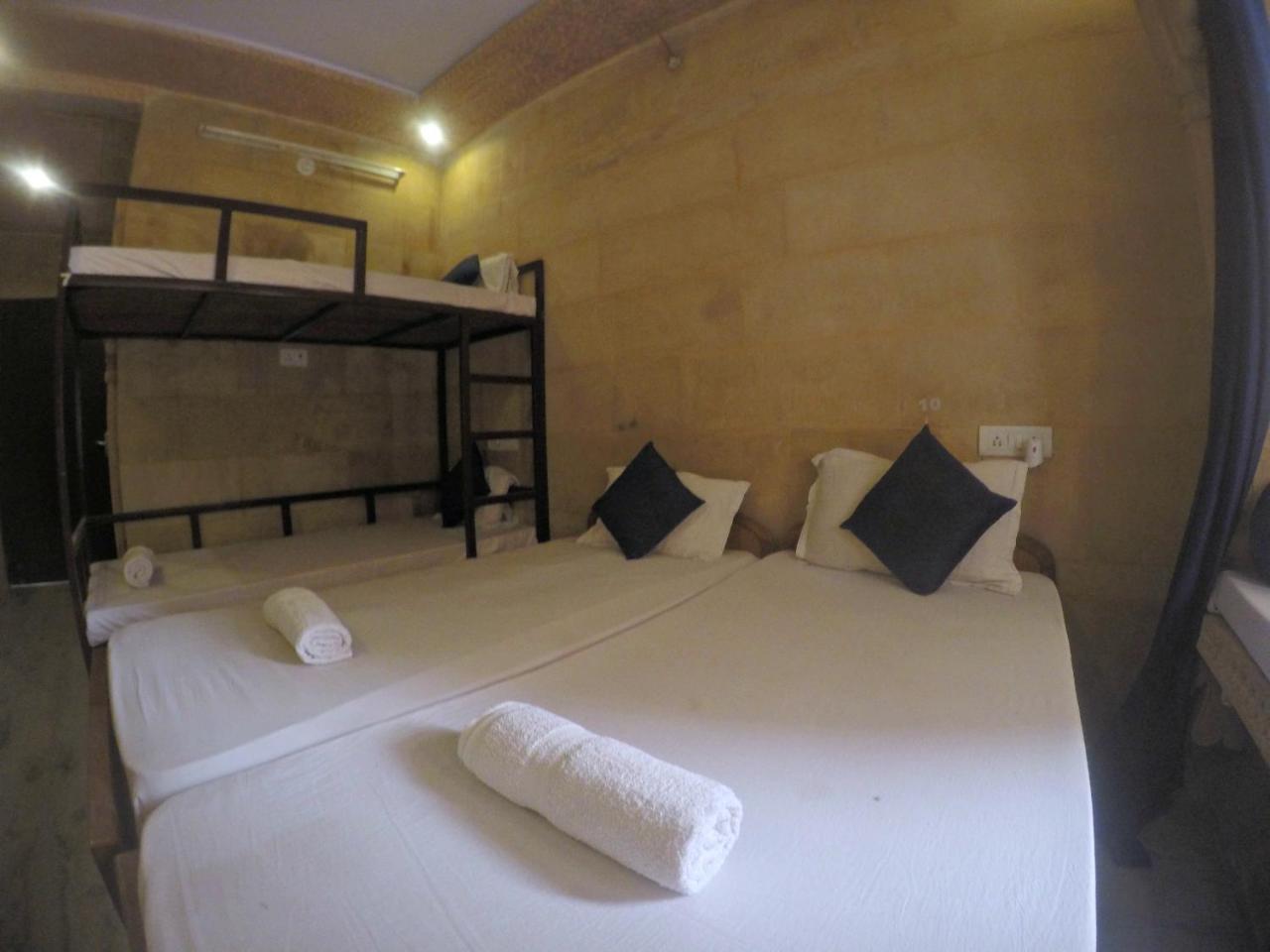 Hotel Kavi Palace Jaisalmer Εξωτερικό φωτογραφία